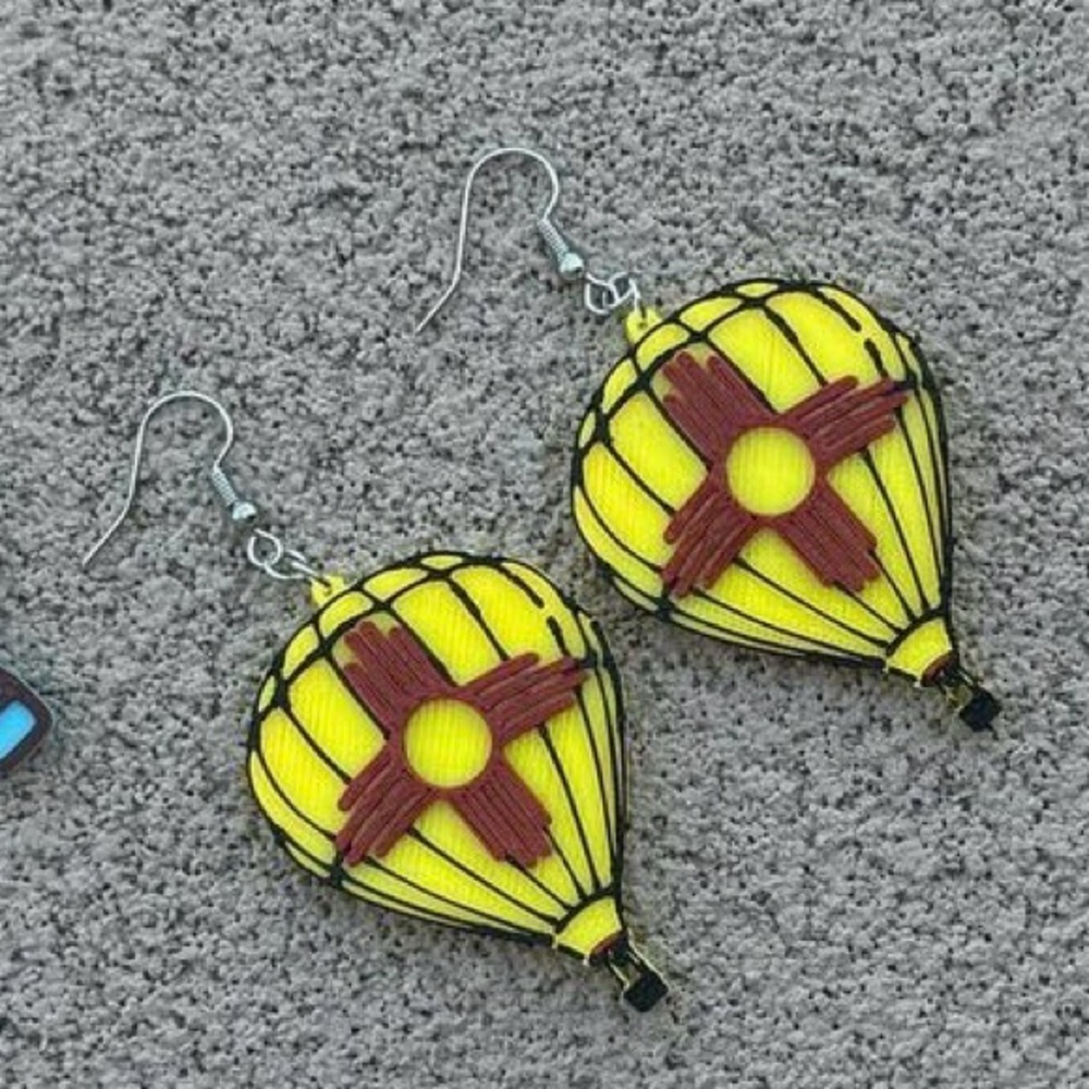Zia air balloon earrings